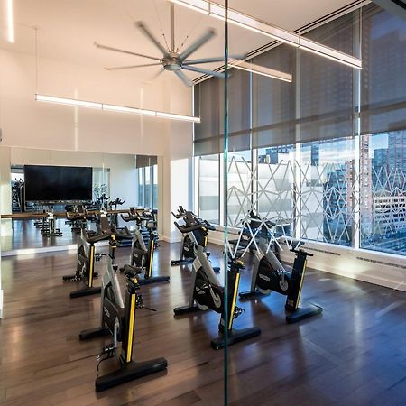 Deedee'S Sky Rise Apartments At Newport II 저지시티 외부 사진