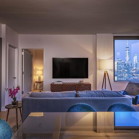 Deedee'S Sky Rise Apartments At Newport II 저지시티 외부 사진