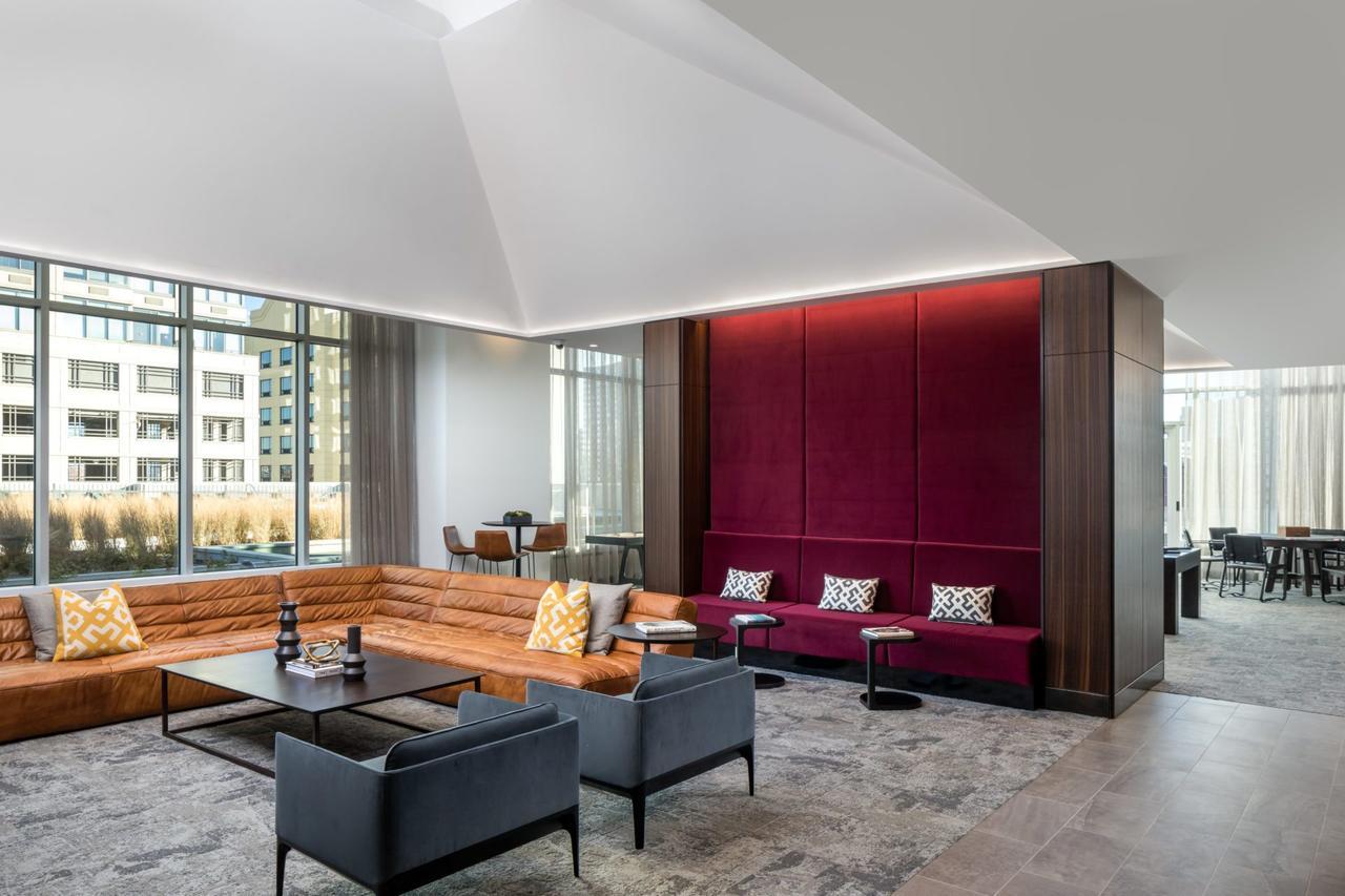 Deedee'S Sky Rise Apartments At Newport II 저지시티 외부 사진