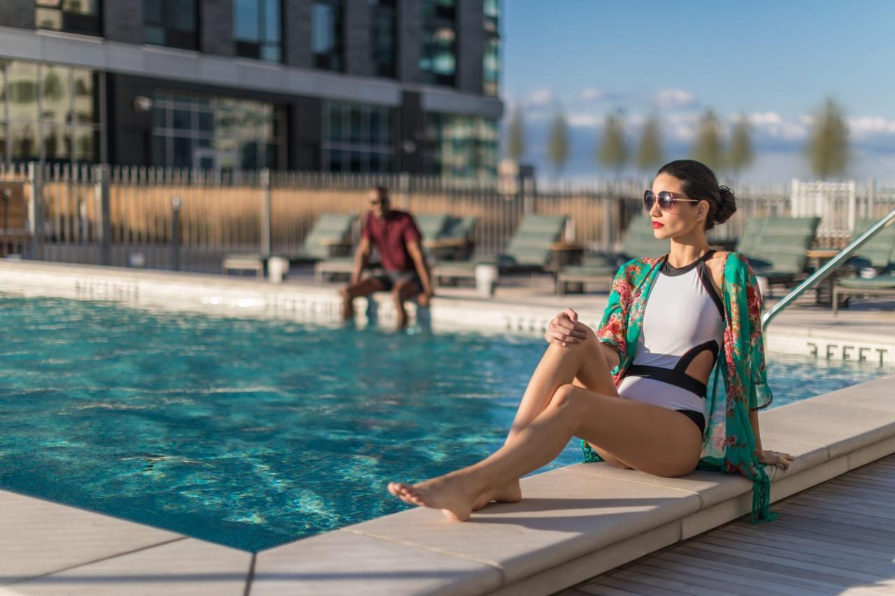 Deedee'S Sky Rise Apartments At Newport II 저지시티 외부 사진